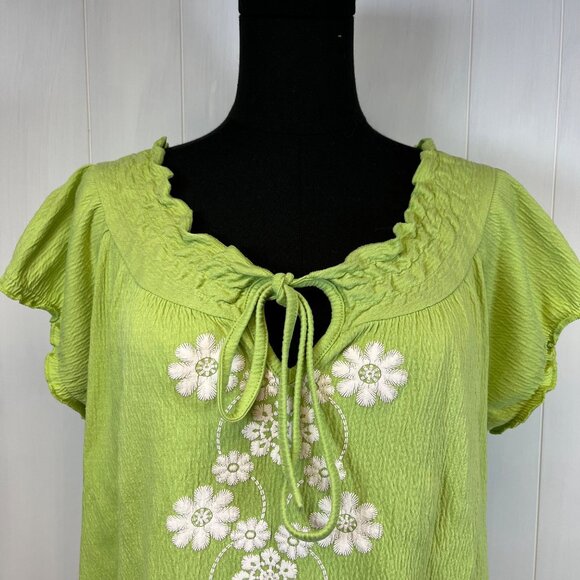 Dressbarn Sz Large Embroidered Floral Blouse With Ruffle Hem Cotton Blend Boho‎ - Picture 2 of 9
